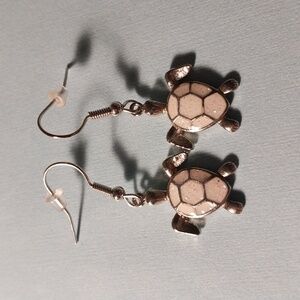 Silver turtle earrings